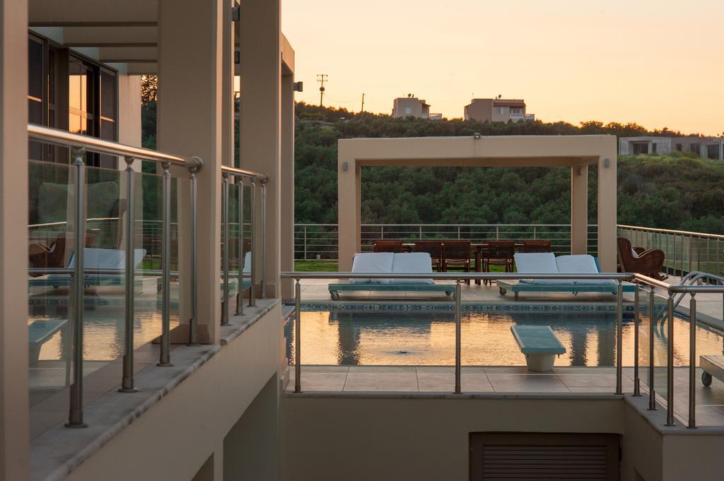 Villa Prigipessa Agia Marina Eksteriør billede