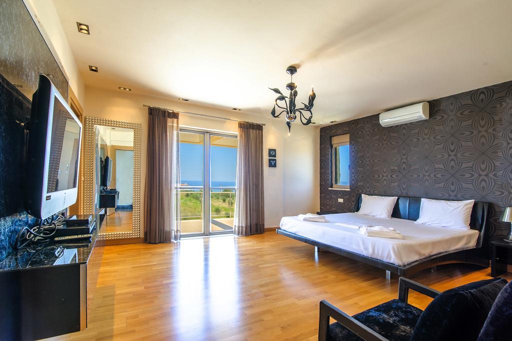 Villa Prigipessa Agia Marina Eksteriør billede